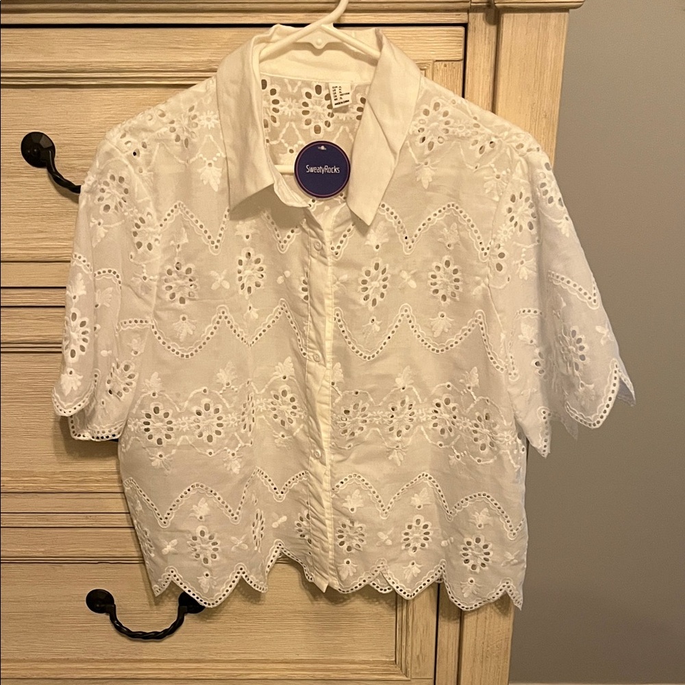 SweatyRocks White Lace Blouse